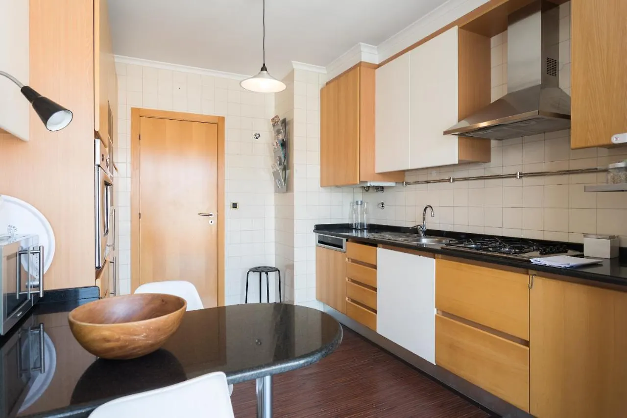 Flh Alcantara Family Apartment Lisbon